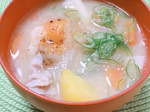 根菜たっぷり豚汁